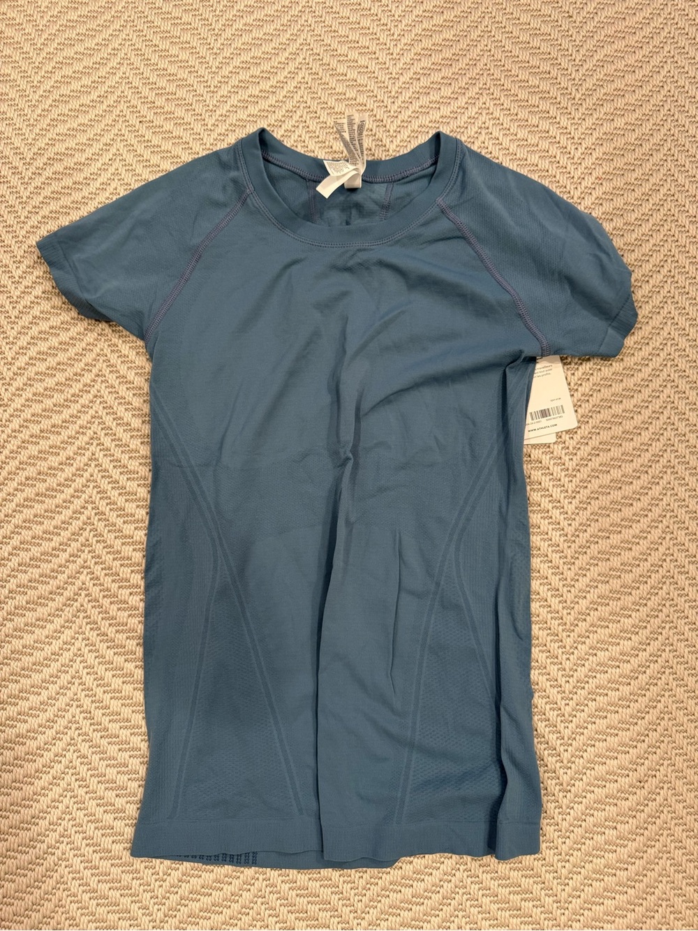 NWT Athleta Blue Active Short Sleeve Top